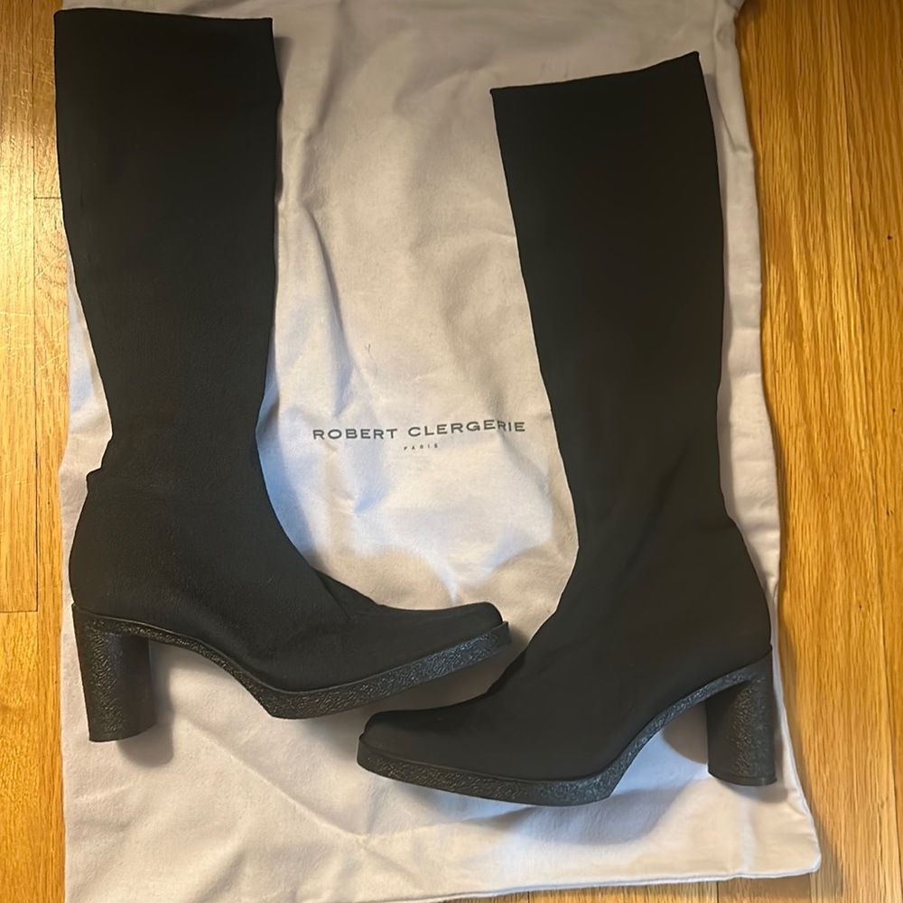 Robert Clergerie size 6 1/2 black stretch boots